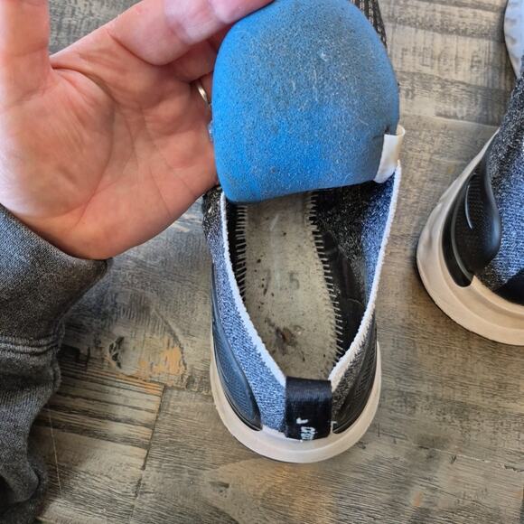 Nike React Phantom Run FK 2 Sneakers Mens 7.5 Black White Running CJ0277-003 - Picture 15 of 16